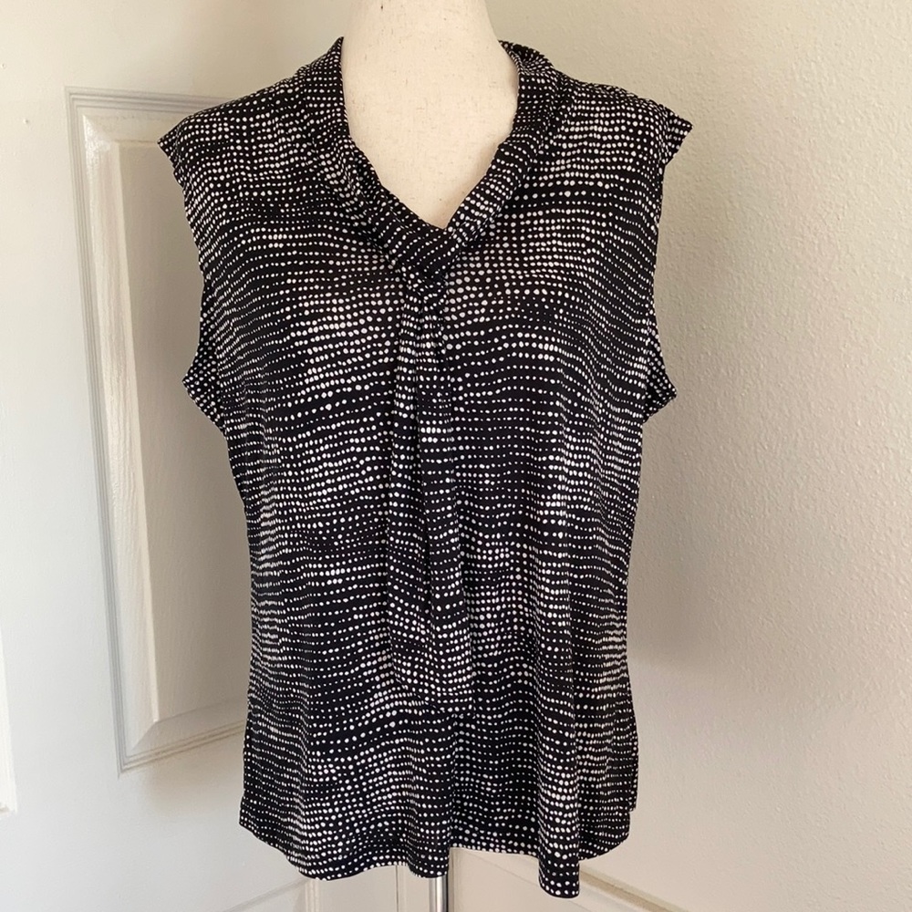 Jennie & Marlis Pebbles V-Neck Sleveless Top - XL